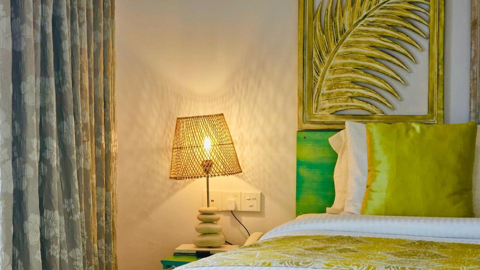 Thaproban Pavilion Resort And Spa Unawatuna Room photo